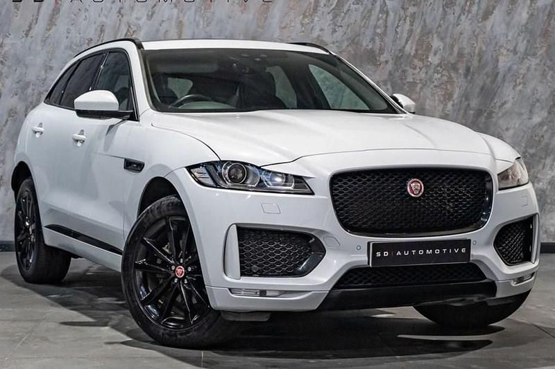 Used Jaguar F-Pace Chequered Flag 180 HP (132 kW) 2019 White SUV