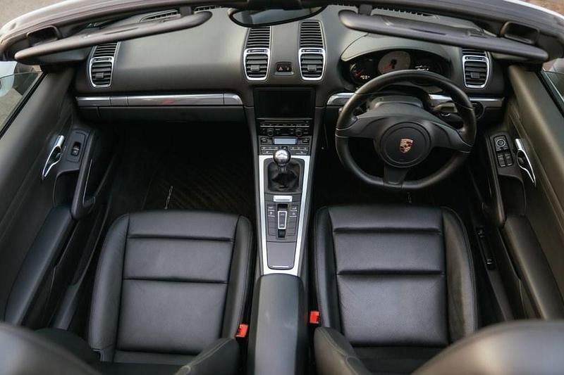 Used Porsche Boxster 315 HP (231 kW) 2012 White Cabriolet