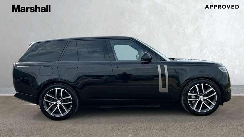 Used Land Rover Range Rover HSE 460 HP (338 kW) 2024 Black SUV
