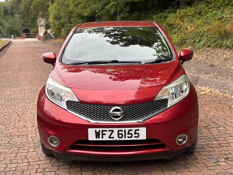 Used Nissan Note Acenta Premium 80 HP (58 kW) 2015 Red MPV