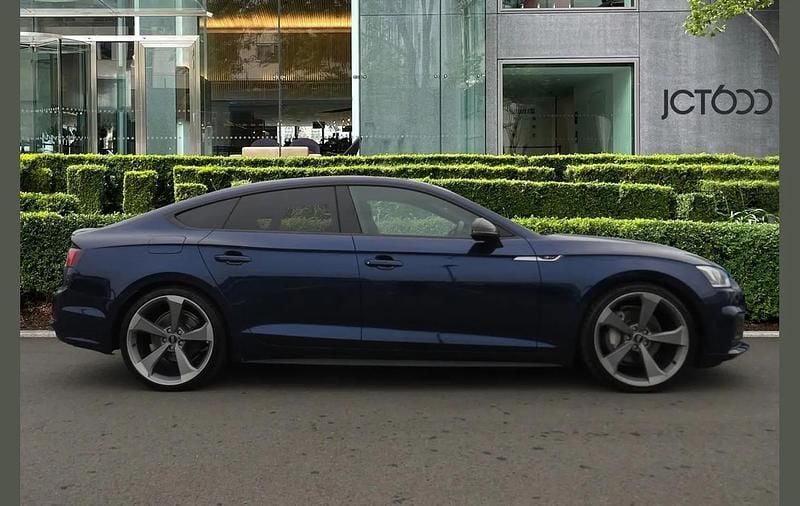 Used Audi A5 Sportback Black Edition 187 HP (137 kW) 2020 Blue Hatchback