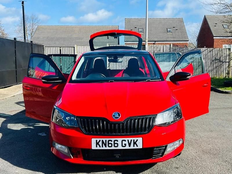 Used Skoda Fabia Monte Carlo 90 HP (66 kW) 2016 Red Hatchback