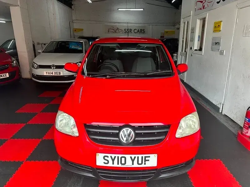 Used VW Fox 55 HP (40 kW) 2010 Red Hatchback