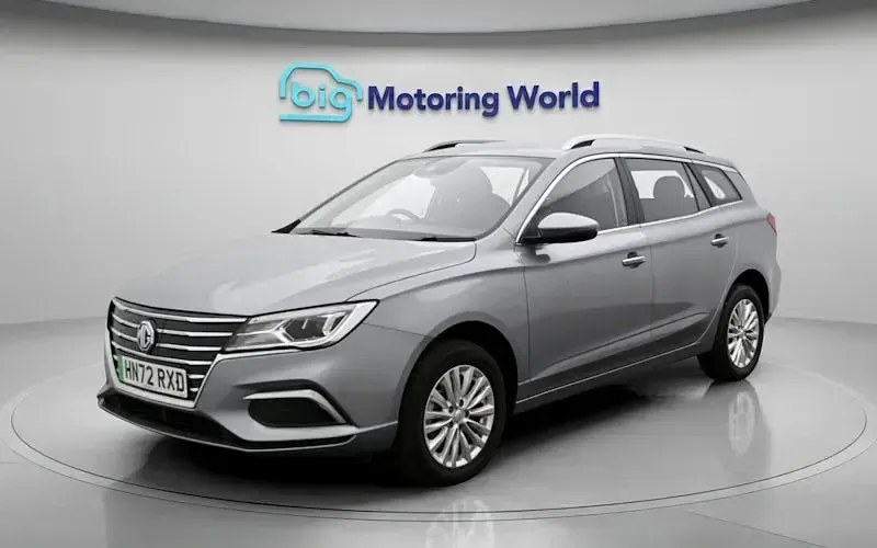 Used MG MG5 EV Exclusive 114 kW (156 HP) 2022 Silver Estate