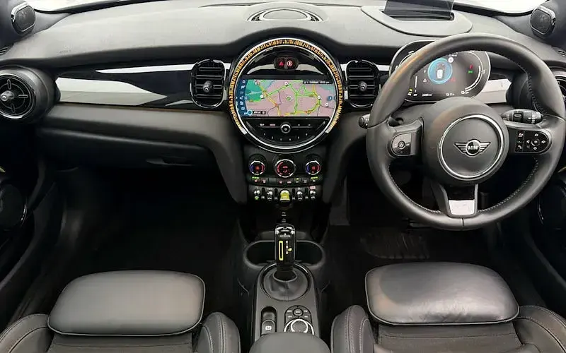 Used Mini Cooper Level 3 135 kW (184 HP) 2023 Black Hatchback
