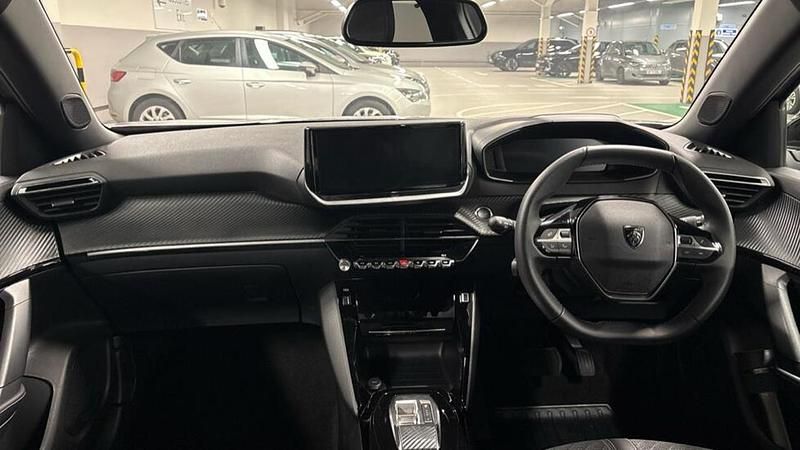 Used Peugeot e-2008 Allure 98 kW (134 HP) 2025 Grey SUV