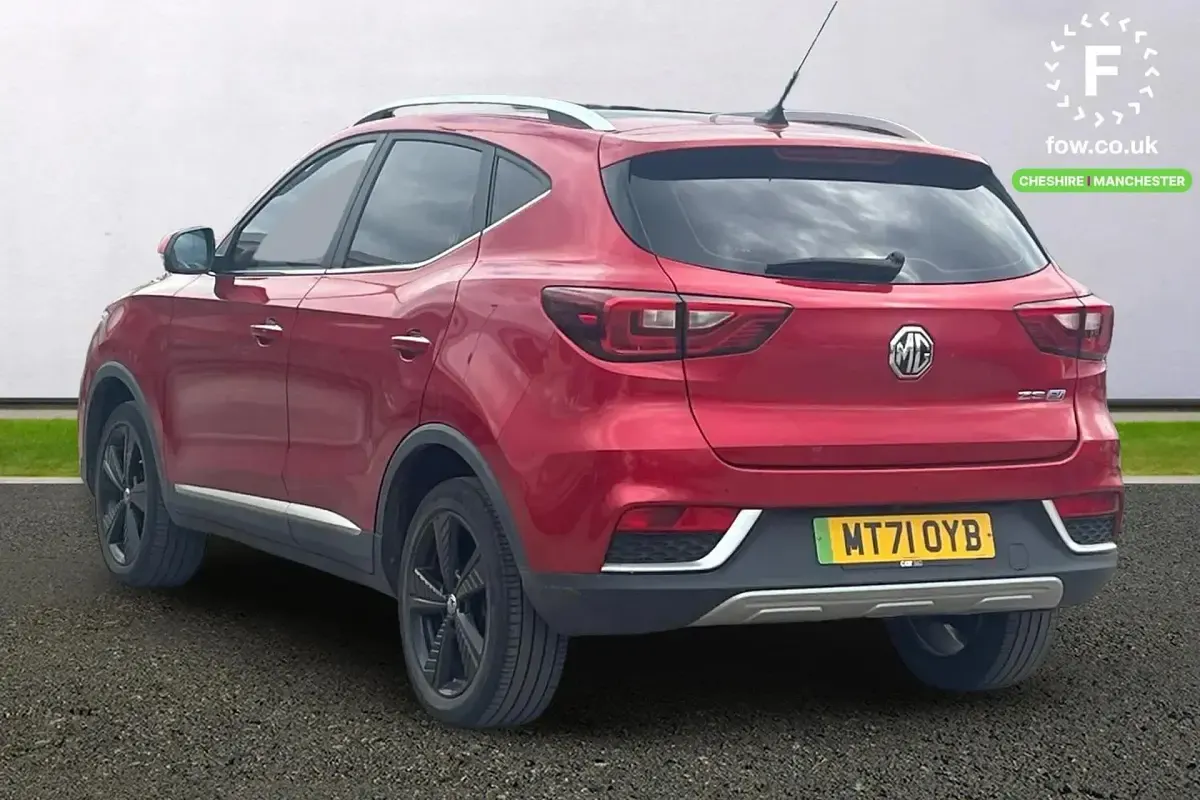 Used MG ZS Exclusive 105 kW (143 HP) 2021 Red SUV
