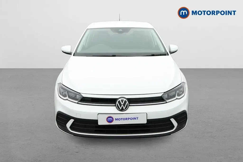 Begagnad VW Polo Life 2024 Vit Halvkombi