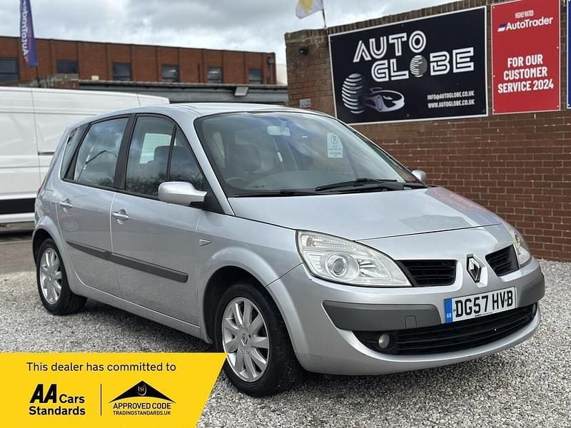 Used Renault Scénic II Dynamique 2007 Silver MPV