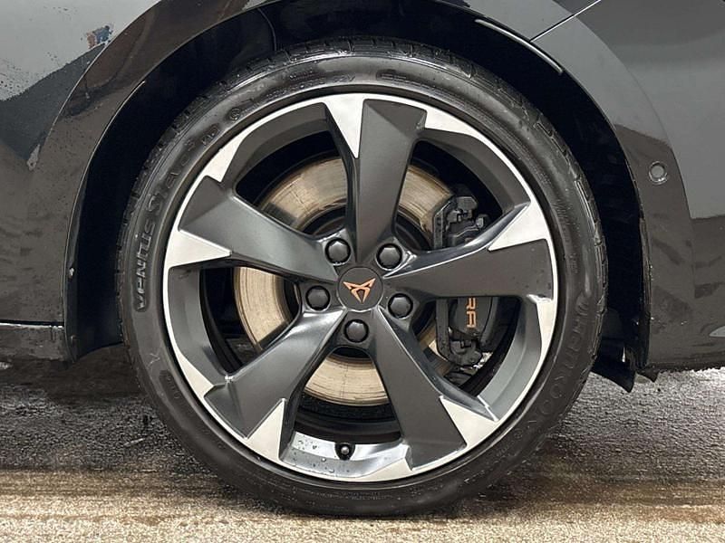 Used Cupra Leon VZ1 310 HP (228 kW) 2021 Black Hatchback