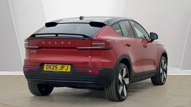 Usado Volvo EC40 Ultra 182 kW (248 HP) 2025 SUV