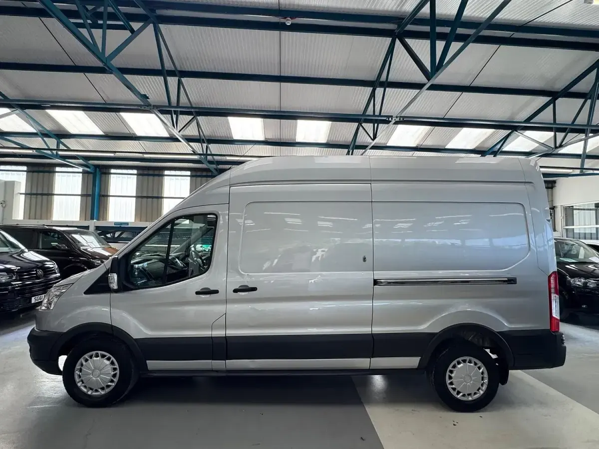 Used Ford Transit 125 HP (91 kW) 2014 Silver Van