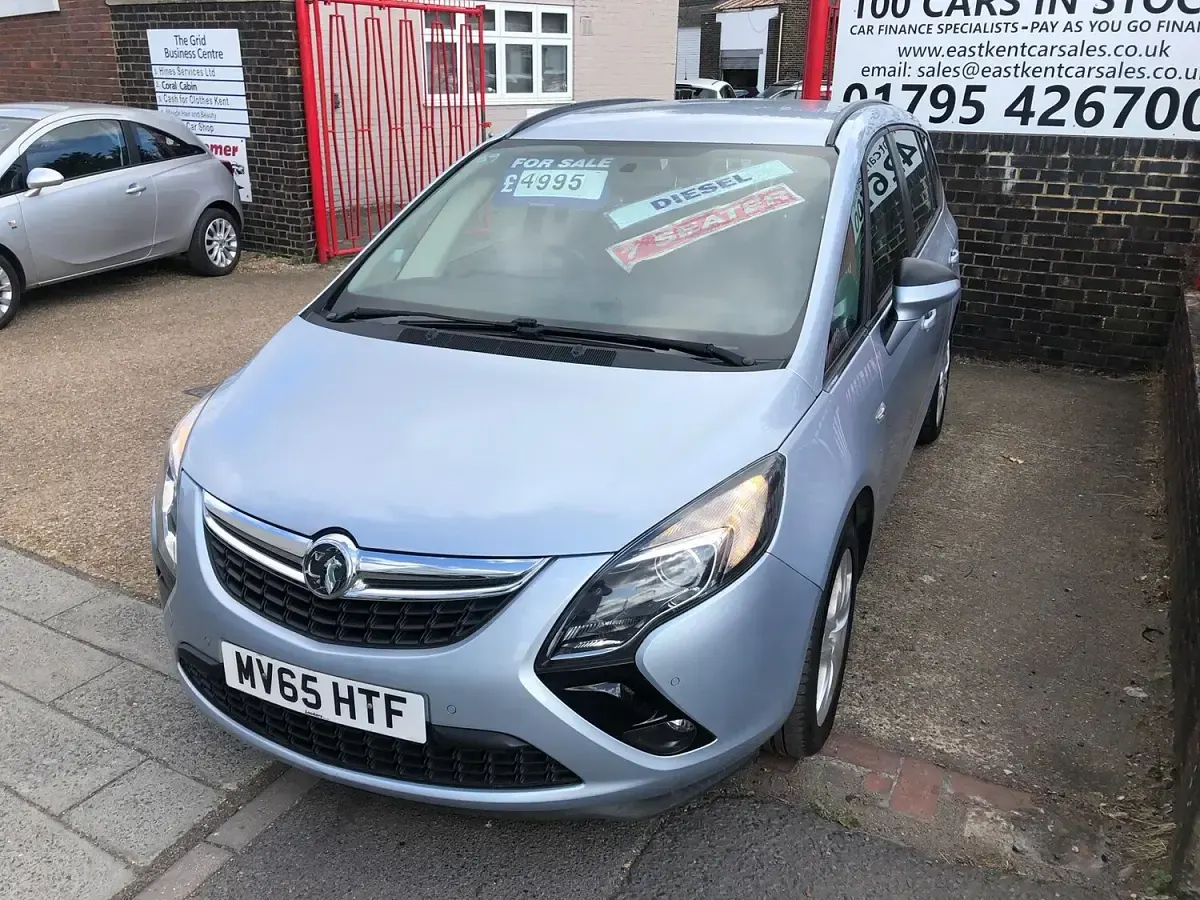Used Vauxhall Zafira 170 HP (125 kW) 2015 Silver MPV