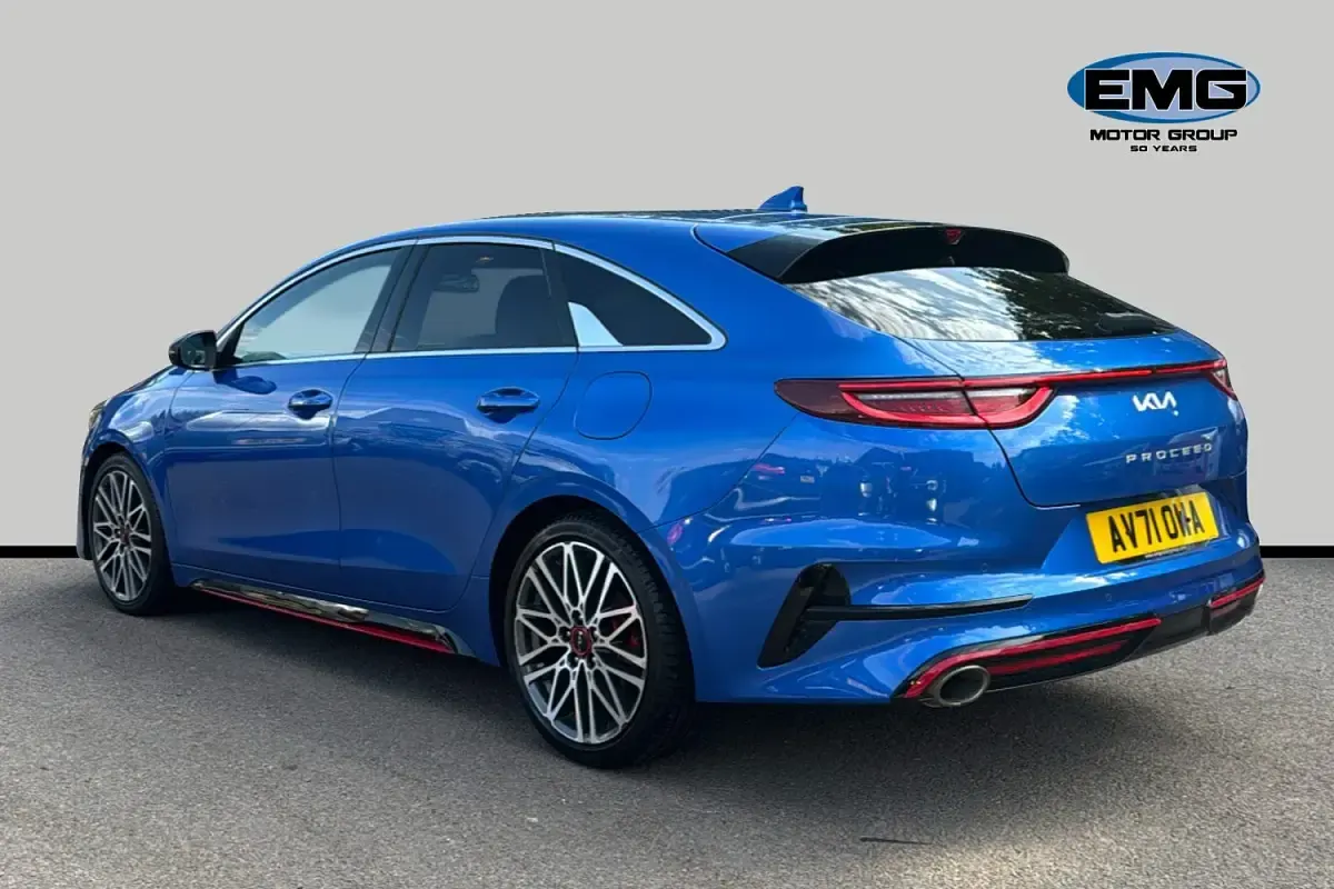 Used Kia ProCeed GT 204 HP (150 kW) 2021 Blue Estate