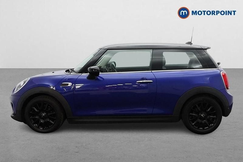 Used Mini Cooper Classic 136 HP (100 kW) 2020 Blue Hatchback