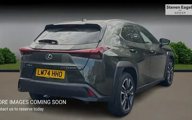 Used Lexus UX 199 HP (146 kW) 2024 Green SUV