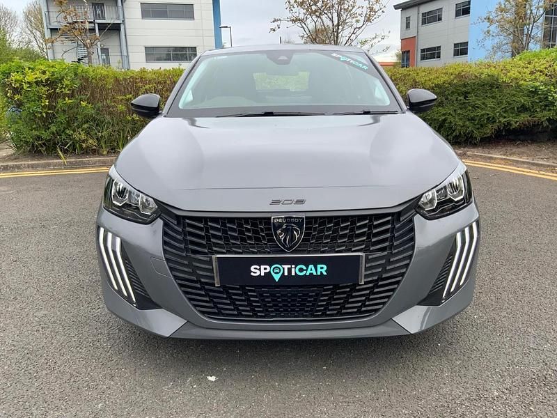 Used Peugeot 208 Active 74 HP (54 kW) 2024 Grey Hatchback