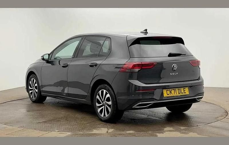 Used VW Golf VIII Active 128 HP (94 kW) 2021 Grey Hatchback