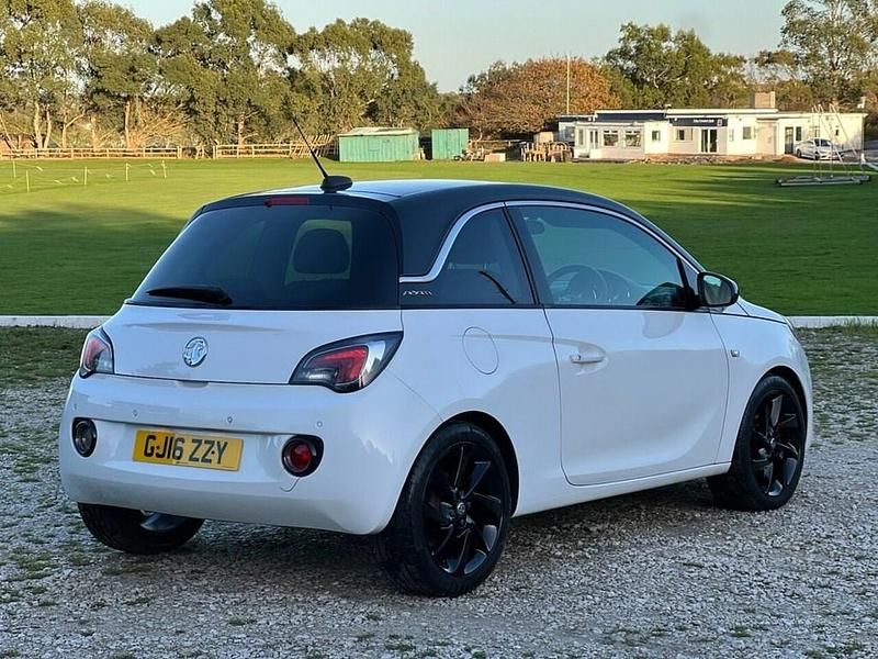 Used Vauxhall Adam Slam 87 HP (63 kW) 2016 White Hatchback