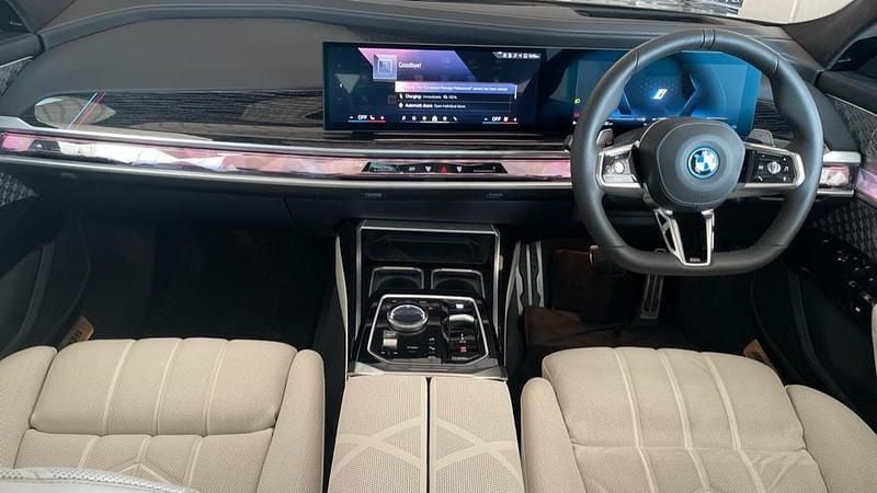 Used BMW 750e M Sport 482 HP (354 kW) 2024 Black Sedan