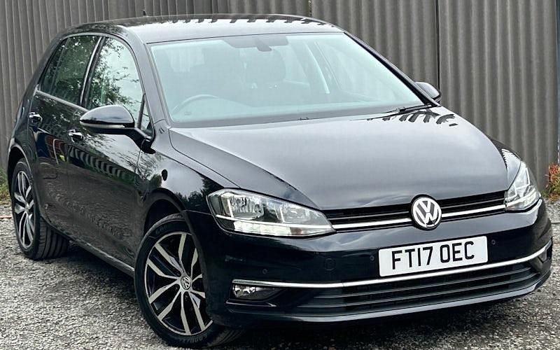 Used 2018 VW Golf VII SE Hatchback | £8,140 (Fair price) - Image 1/4