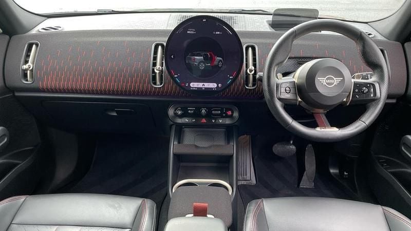 Used Mini Countryman 215 HP (158 kW) 2025 Green SUV