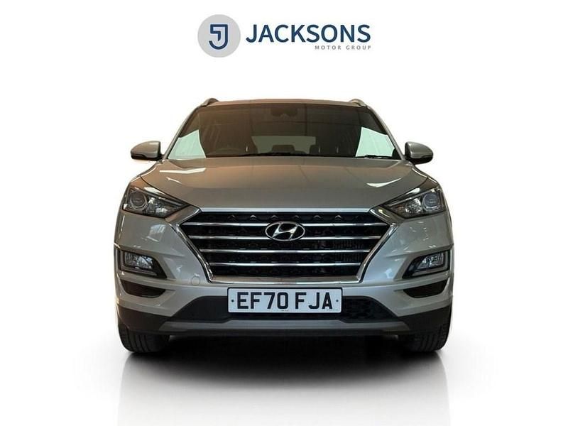 Used Hyundai Tucson SE 115 HP (84 kW) 2020 Silver SUV