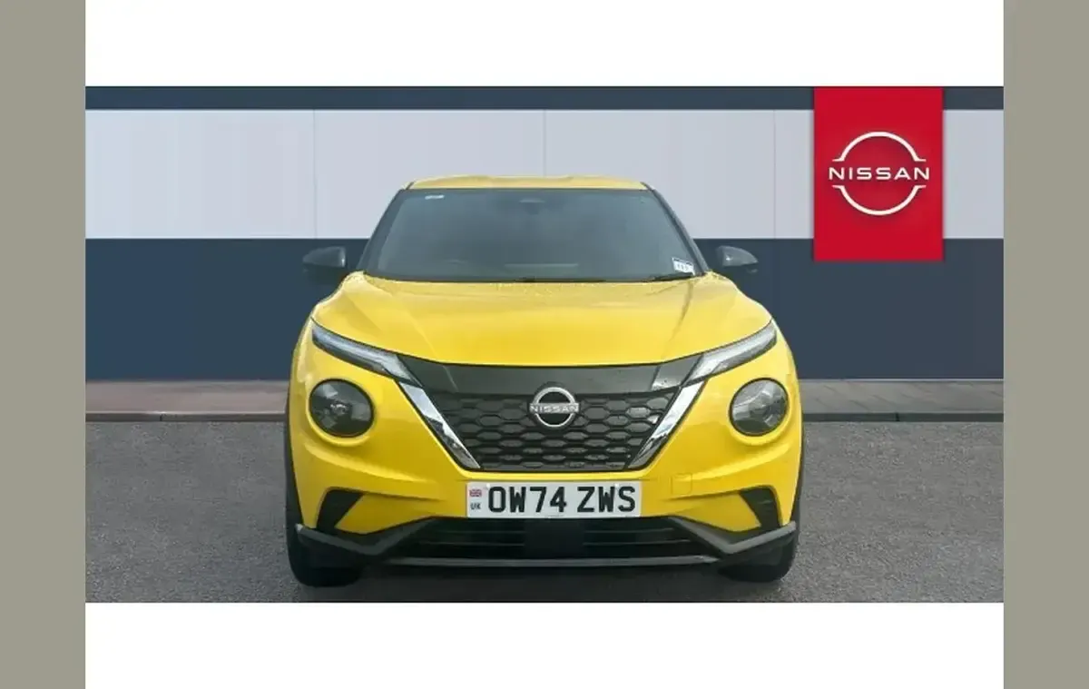 Used Nissan Juke N-Connecta 143 HP (105 kW) 2025 Yellow SUV