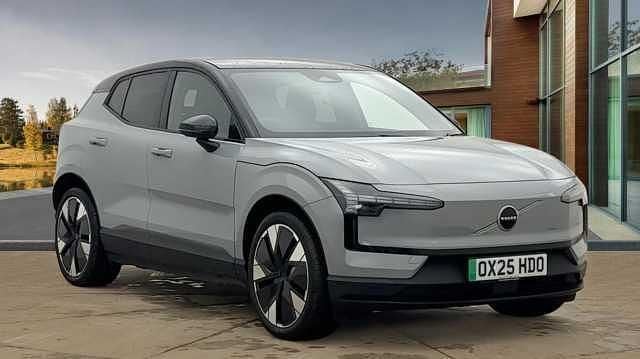 New 2026 Volvo EX30 Performance SUV | £28,450 (Good price) - Image 1/4