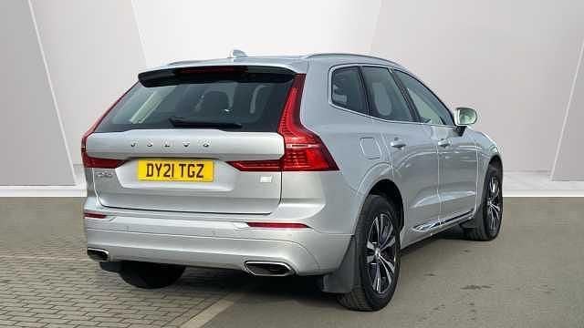 Used Volvo XC60 Inscription 337 HP (247 kW) 2021 Silver SUV