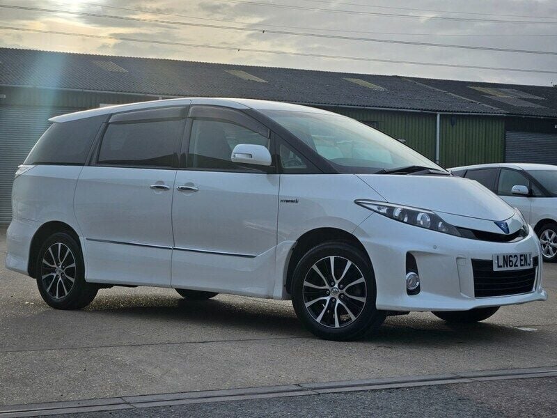 Used Toyota Estima Hybrid 2012 White MPV