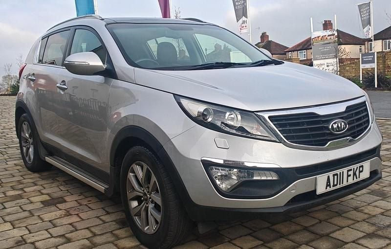 Silver Used 2011 Kia Sportage SUV | £3,750 (Good price) - Image 1/4
