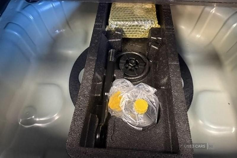 New 2025 Kia Stonic GT-Line SUV | £19,995 (Fair price) - Image 1/1