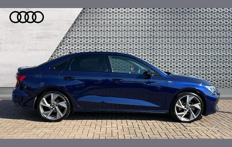 Used Audi A3 Black Edition 147 HP (108 kW) 2025 Blue Sedan