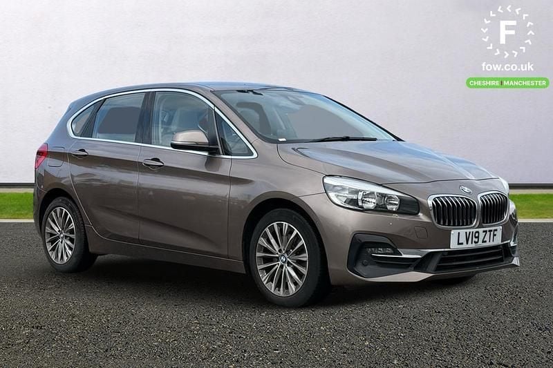 Beige Used 2019 BMW 220 Luxury Line Hatchback | £16,599 (Super price) - Image 1/4