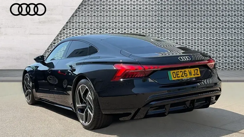 Used Audi e-tron GT quattro Comfort 369 kW (503 HP) 2026 Black Sedan