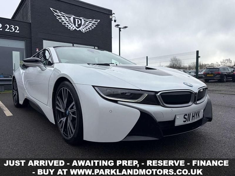 Used BMW i8 Comfort Edition 2017 White Coupe