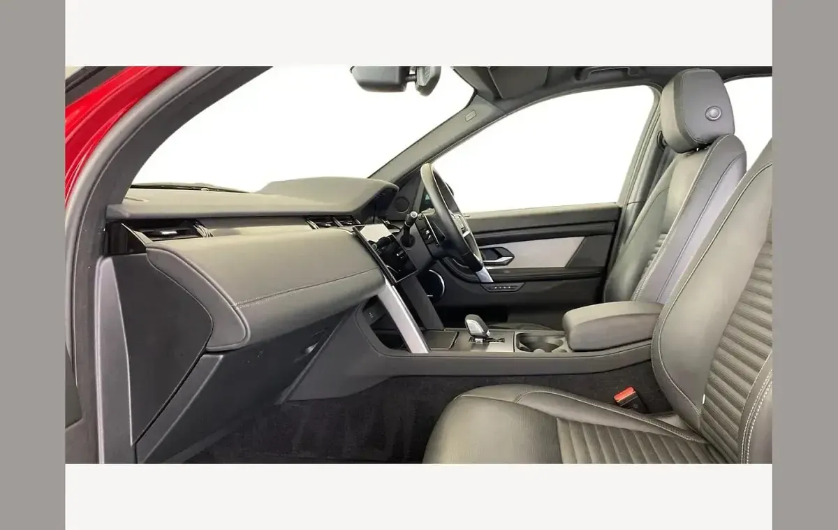 Used Land Rover Discovery Sport HSE Dynamic 204 HP (150 kW) 2024 Red SUV