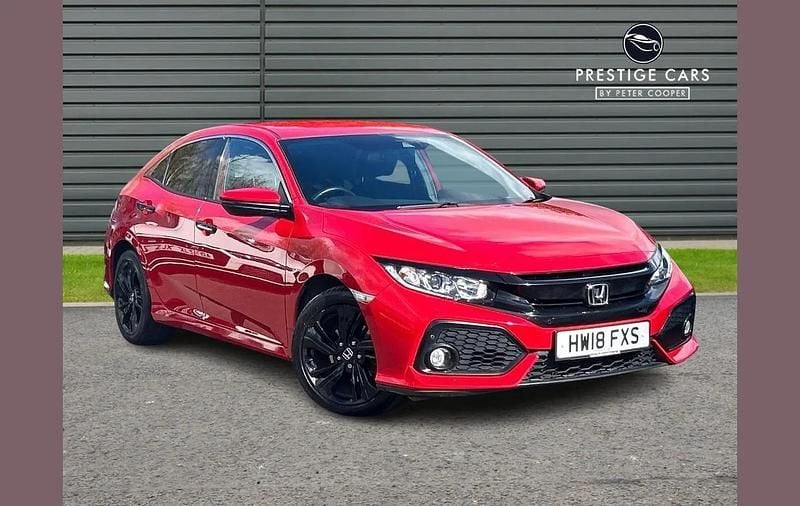 Used Honda Civic SR 129 HP (94 kW) 2018 Red Hatchback