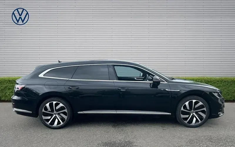 Used VW Arteon R-line 218 HP (160 kW) 2024 Black Estate