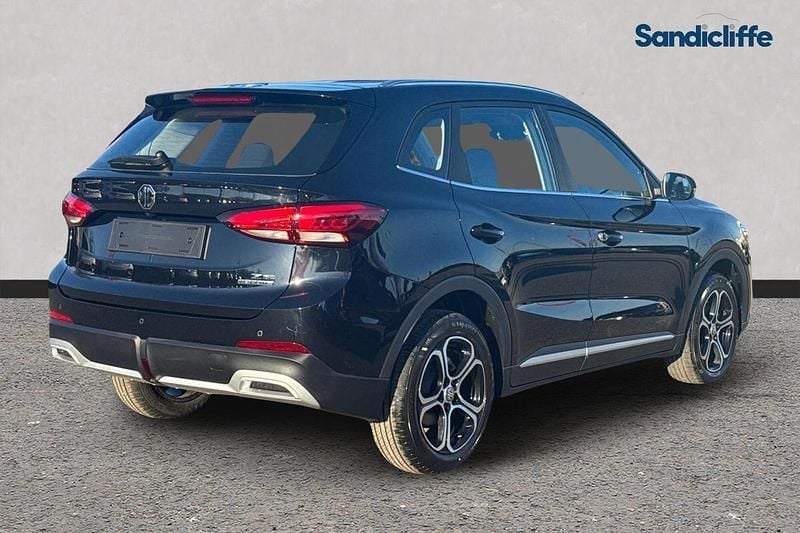 Used MG ZS SE 196 HP (144 kW) 2024 Metallic  black pearl SUV