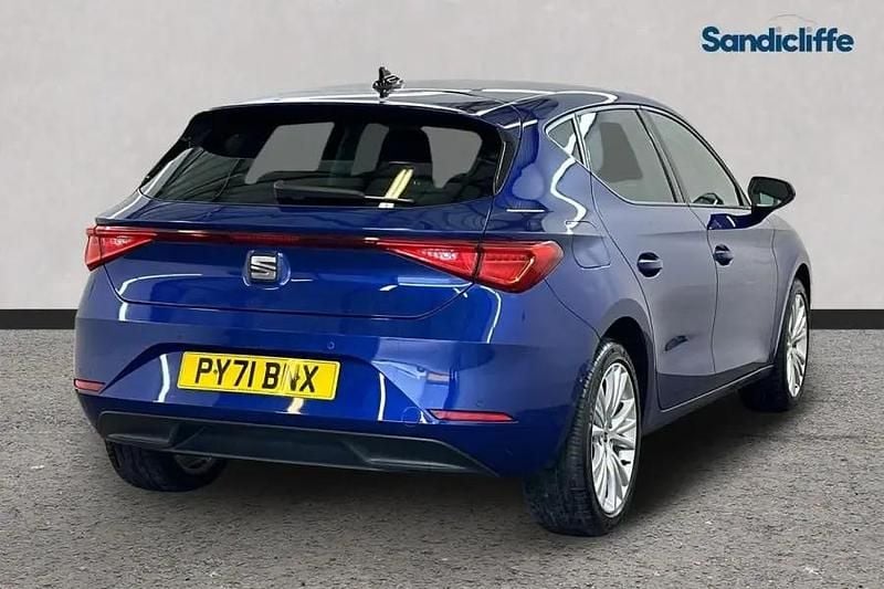 Used Seat Leon SE Dynamic 2021 Blue Hatchback