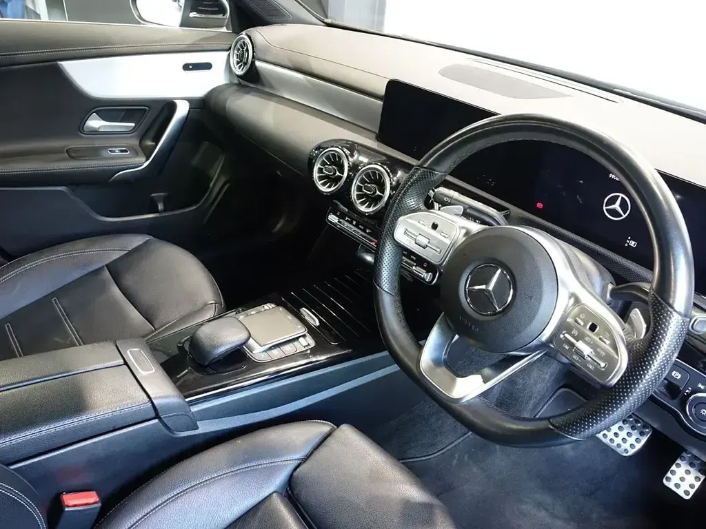 Used Mercedes CLA200 AMG line 163 HP (119 kW) 2022 Black Coupe