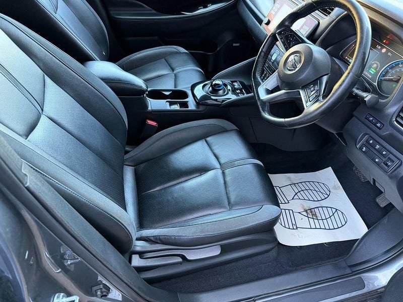 Used Nissan Leaf Tekna 160 kW (218 HP) 2020 Grey Hatchback