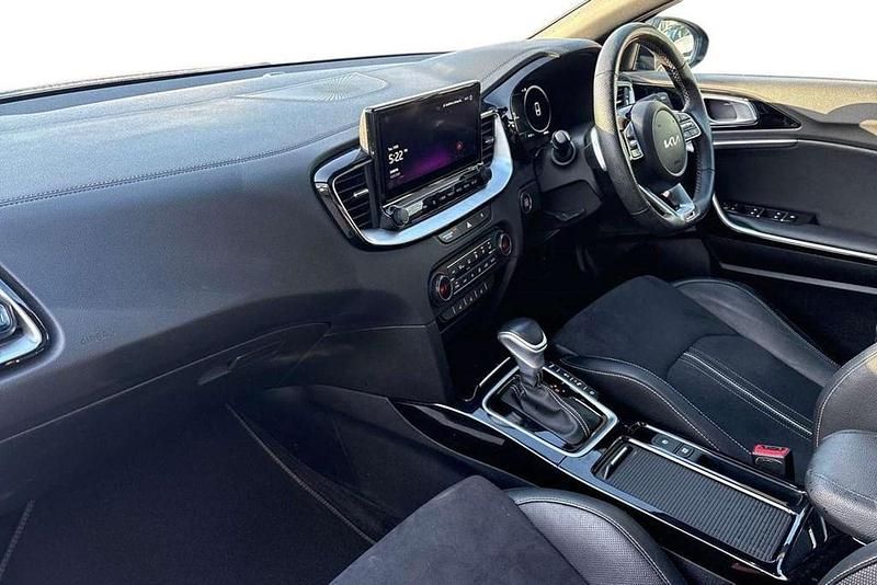 Used Kia ProCeed GT-Line S 158 HP (116 kW) 2022 Blue flame Estate