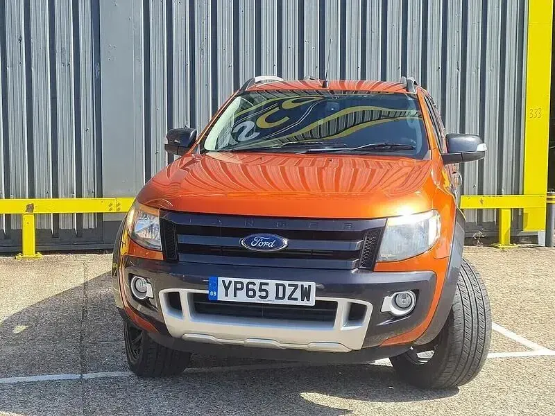 Used Ford Ranger Wildtrack 200 HP (147 kW) 2015 Orange Pickup