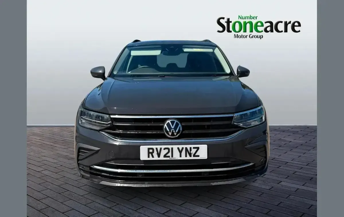 Used VW Tiguan Life 150 HP (110 kW) 2021 Grey SUV