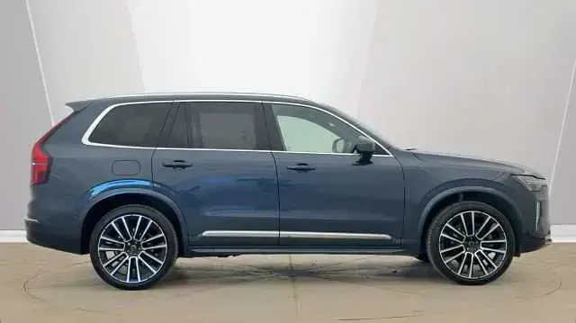 Used Volvo XC90 Ultra 455 HP (334 kW) 2025 Blue SUV