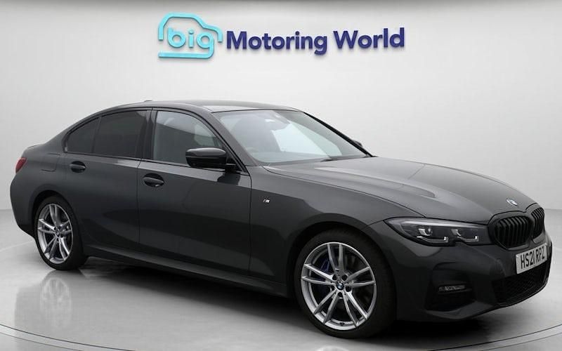 Used 2022 BMW 330e M Sport Sedan | £20,700 (A bit pricey) - Image 1/4