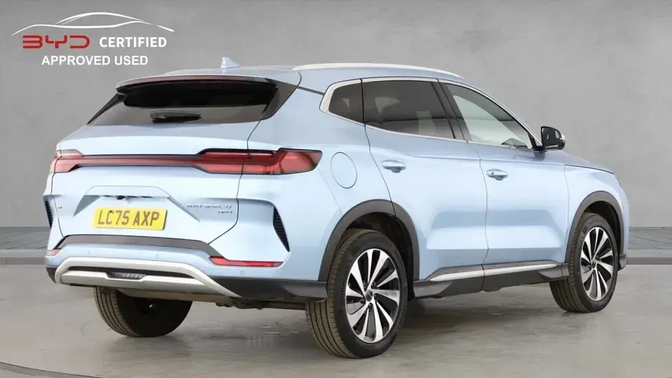 Used BYD Seal U Design 324 HP (238 kW) 2025 Metallic  sky blue SUV